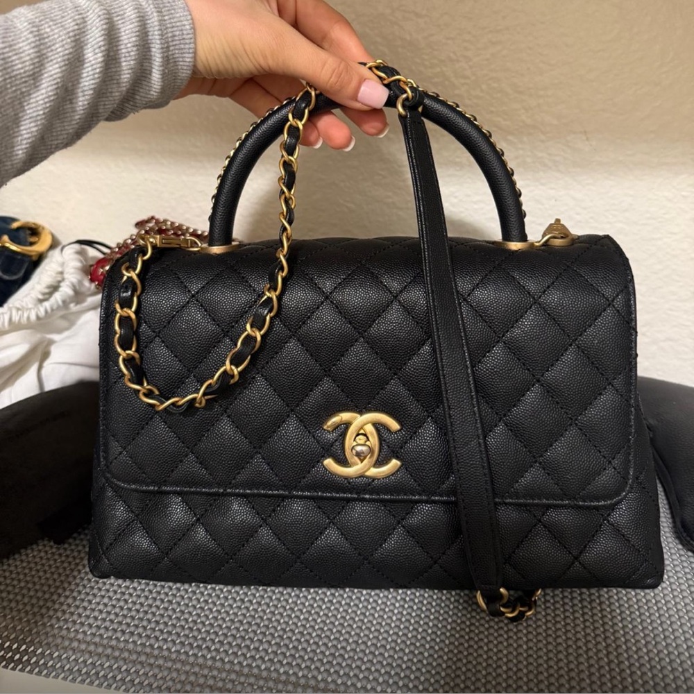 CHANEL Black and Gold Quilted Shoulder Bag